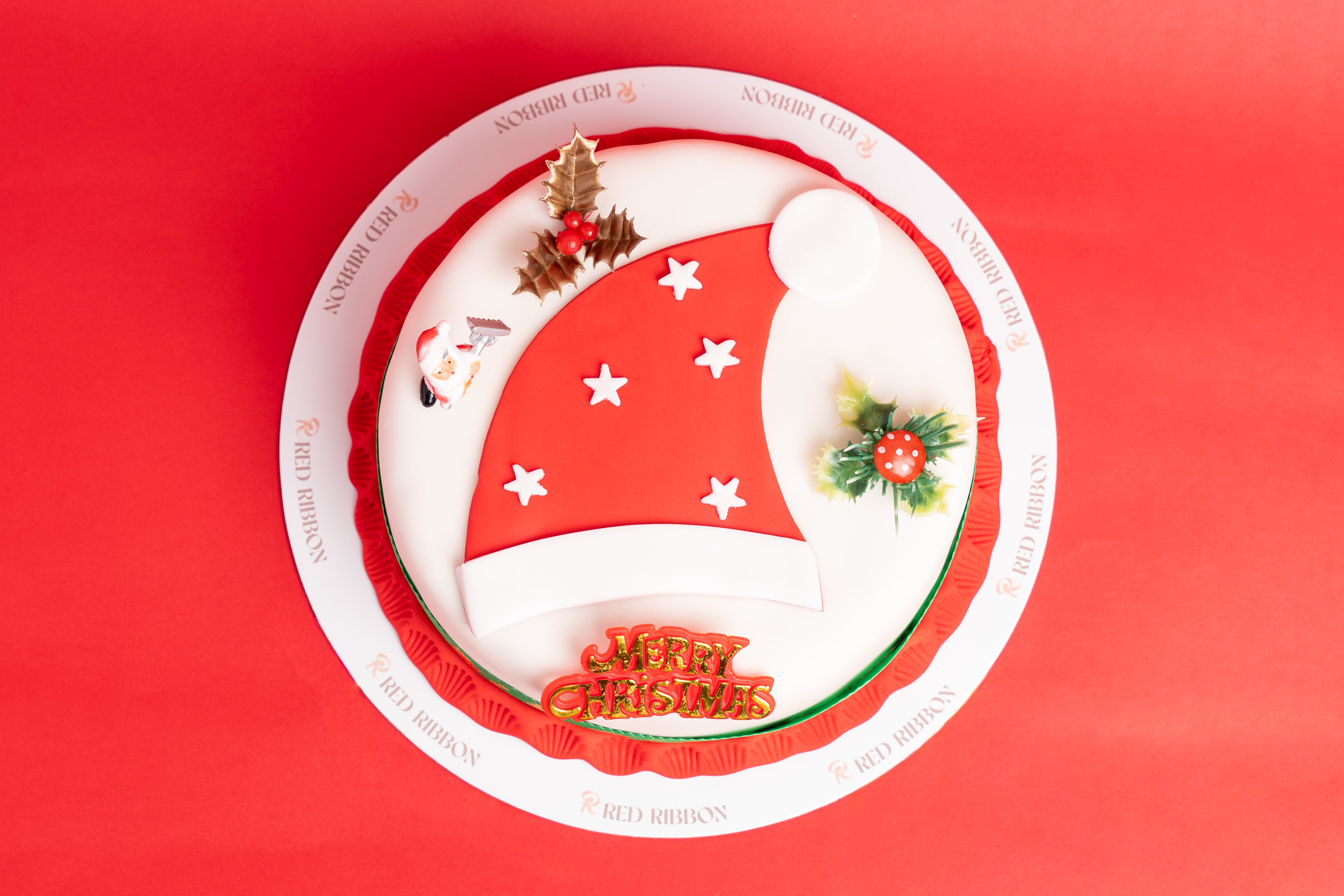 Christmas Santa Hat Cake