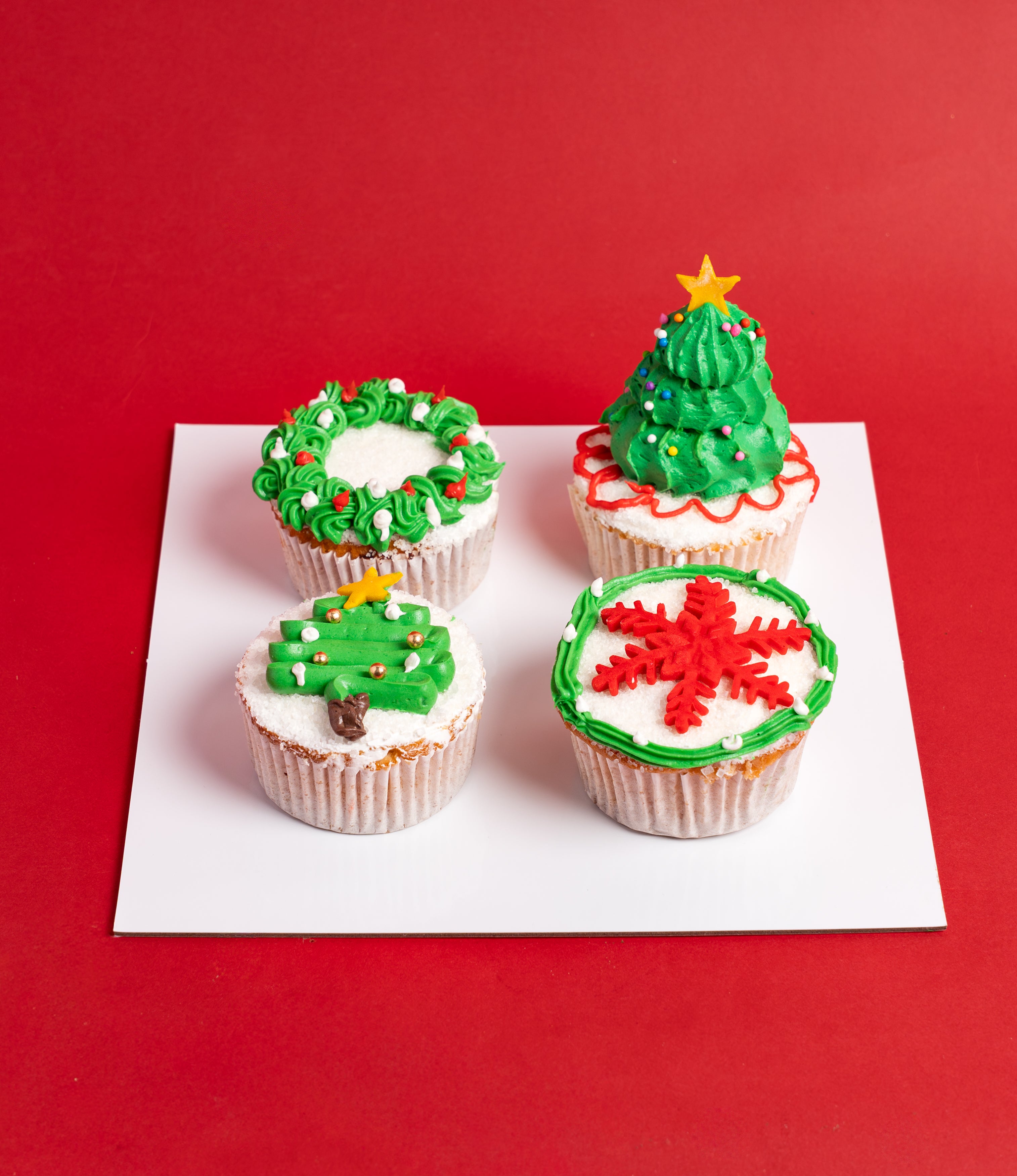 Christmas Cupcakes  (4 pcs)