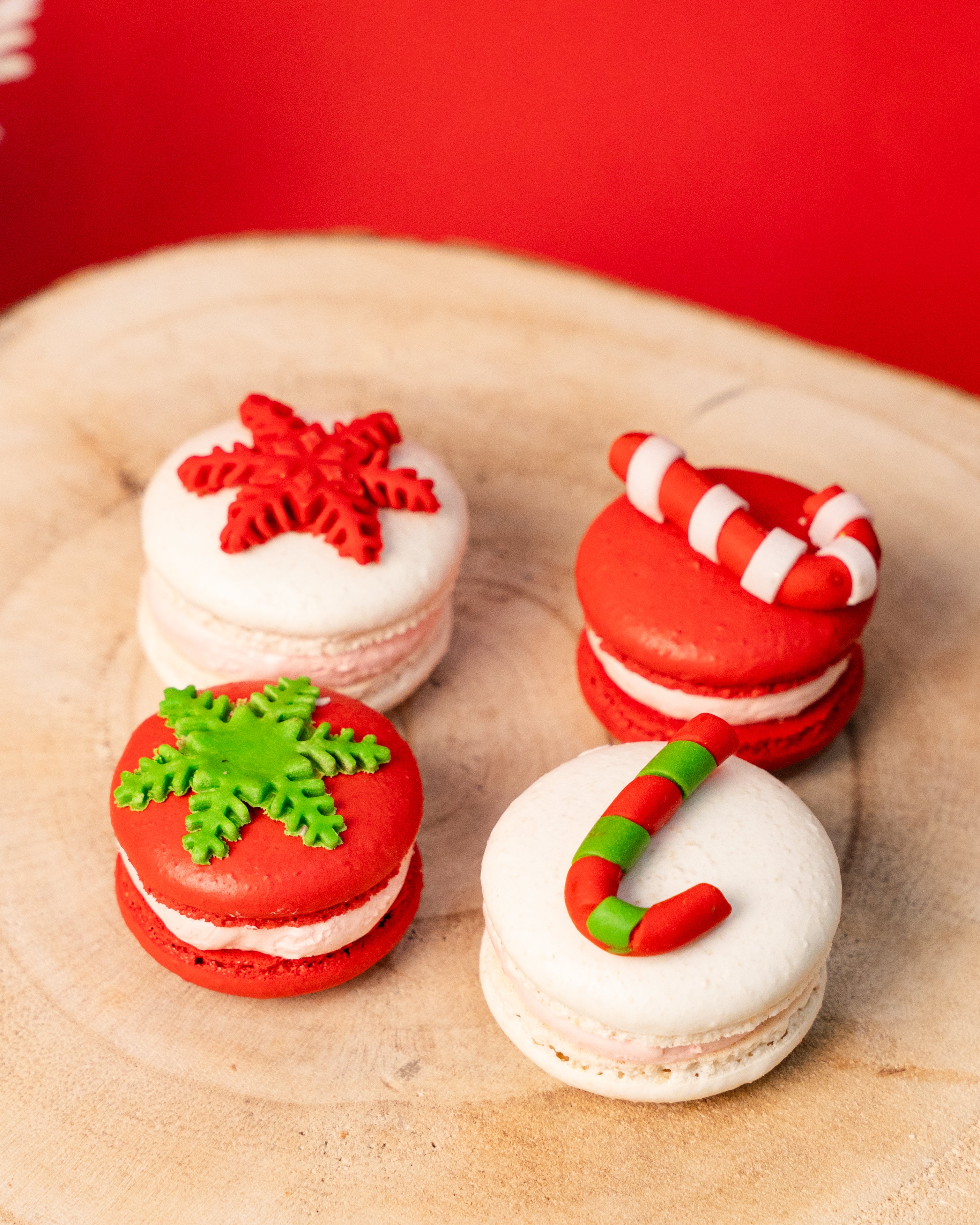 Christmas Macarons (4 pcs)